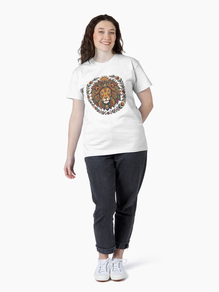 Lion Head With Calm And Royal Expression Classic T-Shirt